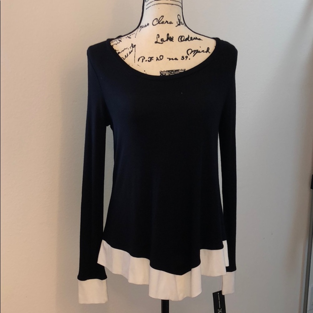 BNWT INC slightly ribbed sweater